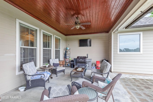 105 Cane Creek Dr, Broussard, LA 70518 - view of patio with an outdoor hangout area and a ceiling fan