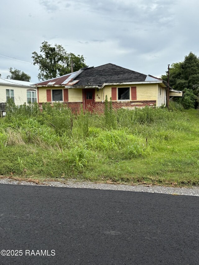 624 Commercial Ave, Lake Arthur, LA 70549 - photo 1
