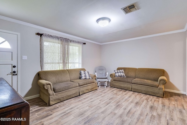 938 Marteau Rd, Broussard, LA 70518 - living room featuring crown molding, wood finished floors, and baseboards
