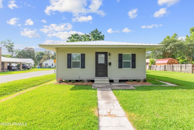 708 Park Ave, Breaux Bridge, LA 70517 - bungalow-style home featuring a metal roof