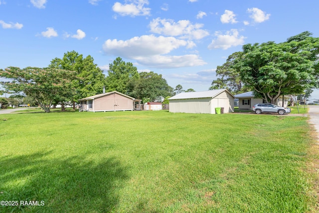 708 Park Ave, Breaux Bridge, LA 70517 - view of grassy yard