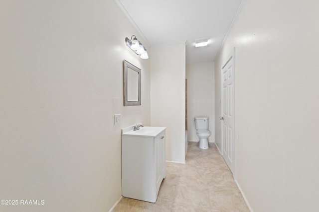 708 Park Ave, Breaux Bridge, LA 70517 - bathroom with vanity and crown molding