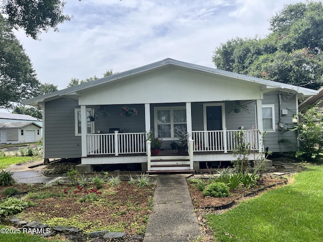 view of front of house with covered porch