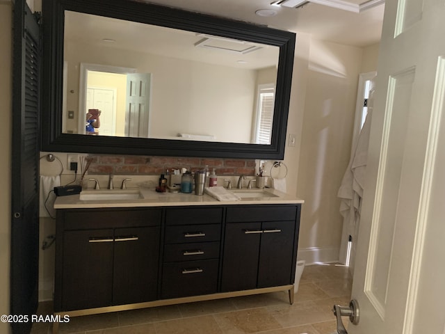 1921 E Willow St, Lafayette, LA 70501 - full bath featuring double vanity