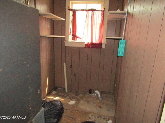 120 W Saint Peter St, New Iberia, LA 70560 - view of laundry area