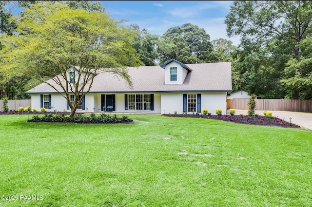 381 Rue Dauphine, Eunice, LA 70535 - view of front of property with view of scattered trees and stucco siding