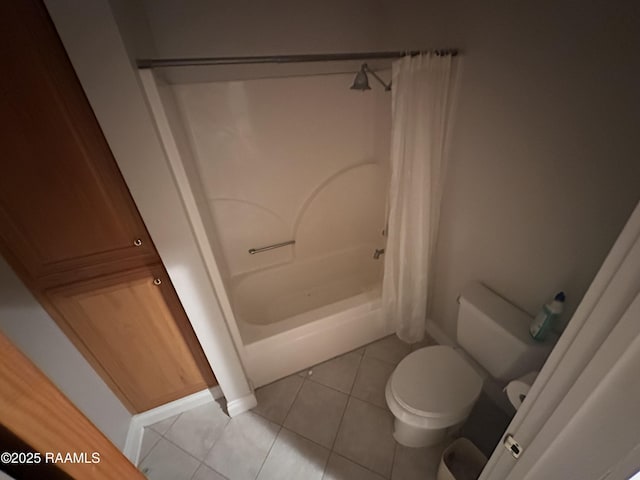 14439 Gladu Rd, Kaplan, LA 70548 - bathroom with shower / bath combo and tile patterned flooring
