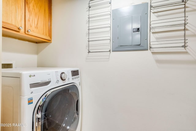 201 Settlers Trace Blvd Unit 4404, Lafayette, LA 70508 - laundry area with cabinet space, washer / dryer, and electric panel