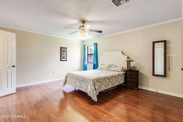 314 Creswell Ave, Scott, LA 70583 - bedroom with wood finished floors, crown molding, a textured ceiling, and ceiling fan
