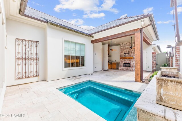 106 Brickell Way, Lafayette, LA 70508 - view of pool featuring a patio and an in-ground hot tub