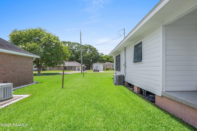 701 Ledoux St, Jennings, LA 70546 - view of green lawn