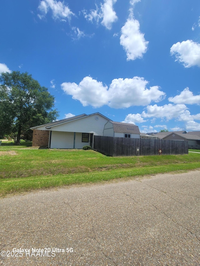 117 Luna St, Lafayette, LA 70506 - view of side of home