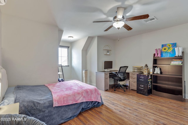 103 Majestic Oaks Dr, Broussard, LA 70518 - bedroom featuring wood finished floors, an office area, and ceiling fan