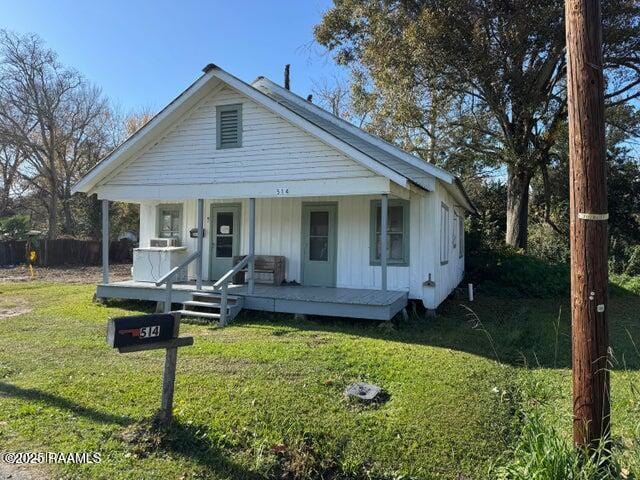514 N Soileau St, Ville Platte, LA 70586 - photo 1