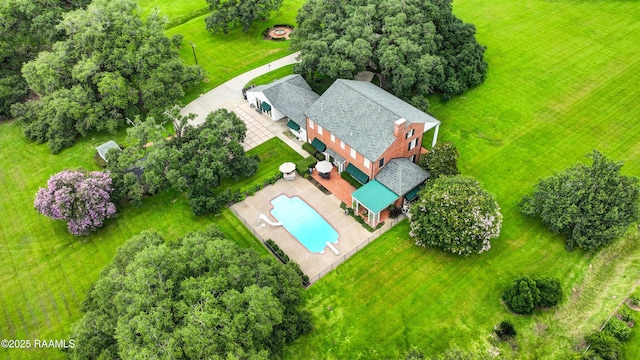 6302 Old Jeanerette Rd, New Iberia, LA 70563 - view of subject property featuring a pool area