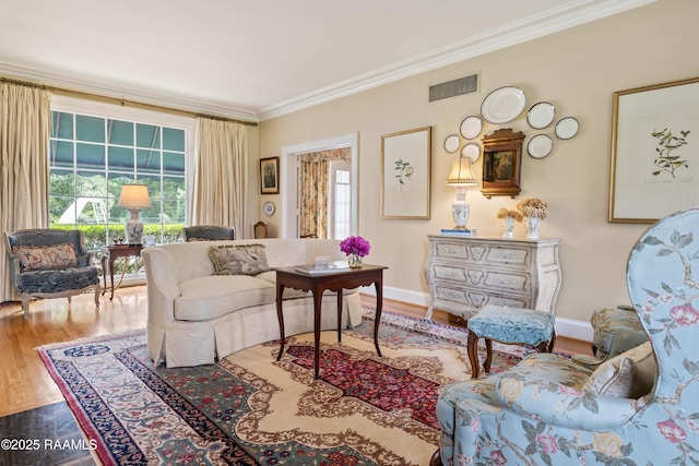 6302 Old Jeanerette Rd, New Iberia, LA 70563 - living area featuring crown molding and wood finished floors