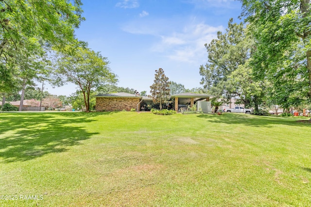 118 Garrigue Dr, Opelousas, LA 70570 - view of grassy yard