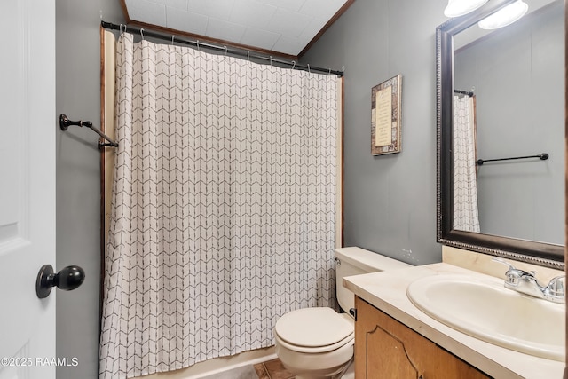 307 Bertrand Rd, Opelousas, LA 70570 - bathroom with vanity and a shower with shower curtain