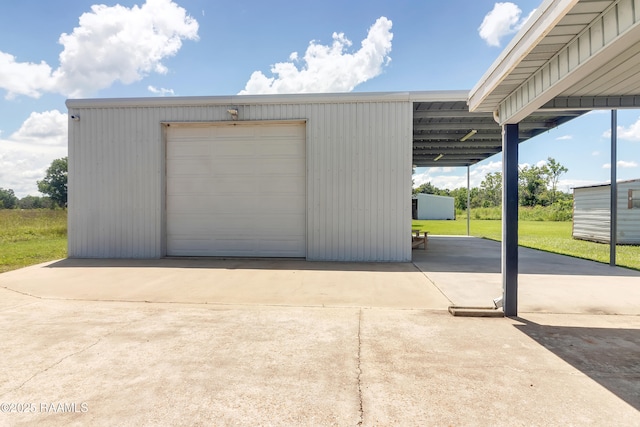 307 Bertrand Rd, Opelousas, LA 70570 - garage with a garage and driveway