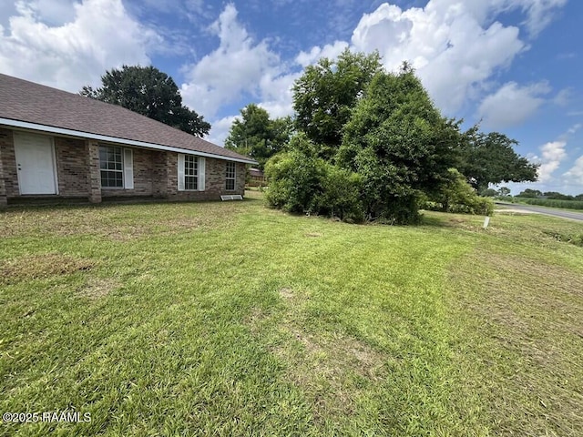 4702 Daspit Rd, New Iberia, LA 70563 - view of grassy yard