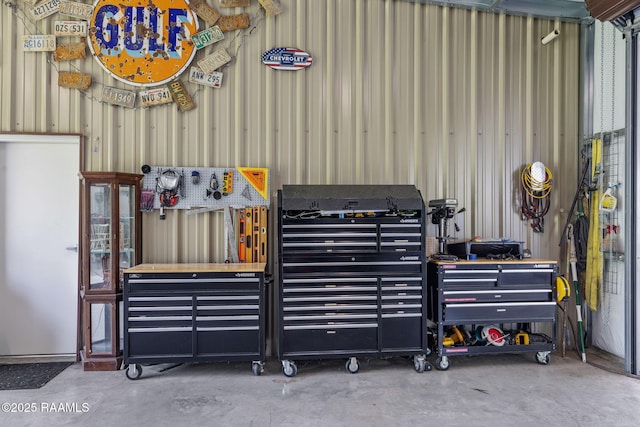 1054 Preston Broussard Rd, Arnaudville, LA 70512 - view of garage