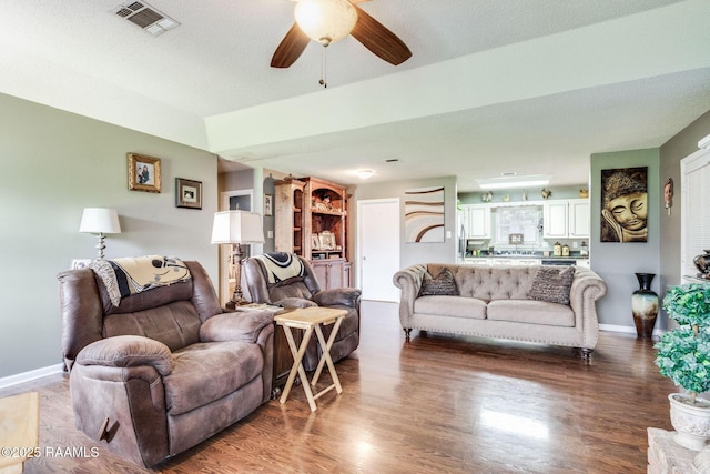 202 Shady Park Dr, Lafayette, LA 70508