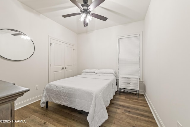 222 Alpine Dr, Lafayette, LA 70506 - bedroom with wood finished floors, a closet, and a ceiling fan
