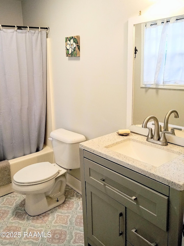 40 Hidden Hills Rd, Arnaudville, LA 70512 - bathroom with vanity, shower / bath combo with shower curtain, and tile patterned flooring