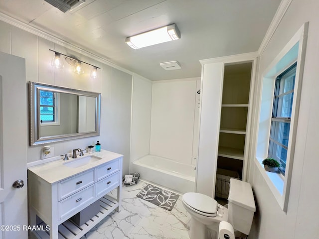 5501 Northside Rd, New Iberia, LA 70563 - bathroom with vanity, marble look tiles, a bathtub, and ornamental molding
