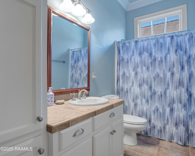 302 River Ranch Blvd, Lafayette, LA 70508 - bathroom featuring ornamental molding and vanity