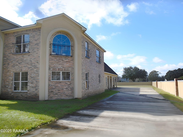 713 Malou Dr, New Iberia, LA 70563 - photo 2