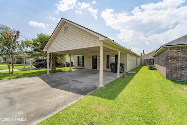 1518 S Patout St, New Iberia, LA 70560 - exterior space featuring concrete driveway and a carport