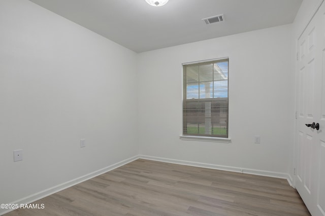 1005 W End Dr, New Iberia, LA 70560 - spare room featuring wood finished floors and baseboards