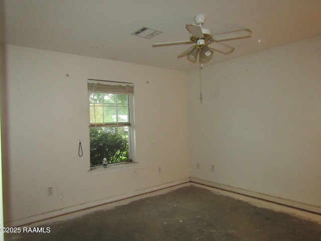 401 Aimee Dr, Carencro, LA 70520 - empty room with a ceiling fan