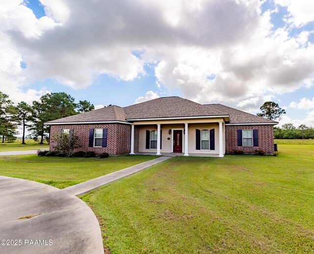 161 Bearing Dr, Eunice, LA 70535 - photo 1