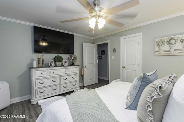 411 Donald St, New Iberia, LA 70563 - bedroom with dark wood-style floors, crown molding, and a ceiling fan