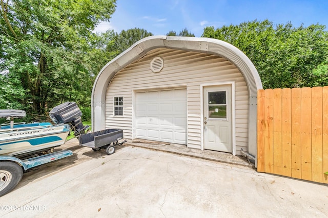 3317 Walnut Dr, Opelousas, LA 70570 - detached garage featuring concrete driveway