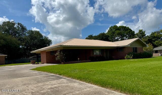 905 Bank Ave, New Iberia, LA 70560 - photo 1