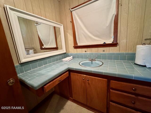 905 Bank Ave, New Iberia, LA 70560 - photo 17