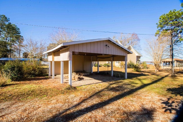 view of outdoor structure featuring a yard