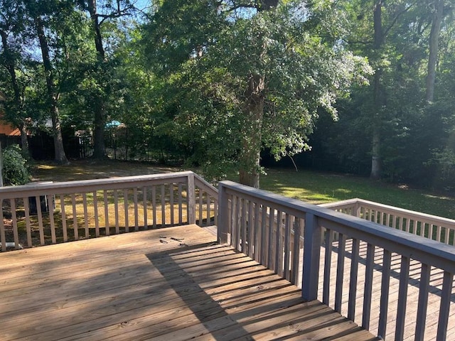 1355 SE Brookwood Dr, Cairo, GA 39828 - view of deck