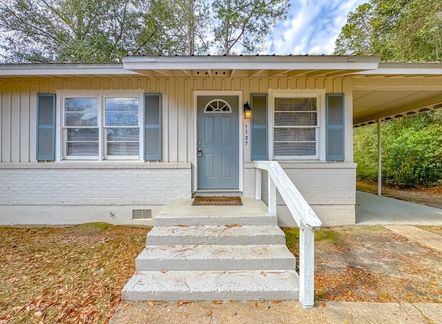 view of entrance to property