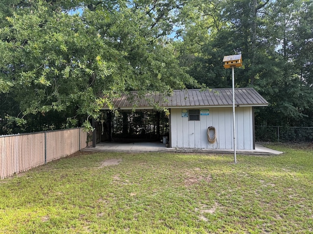 145 Robin Ln, Bainbridge, GA 39819 - view of yard featuring an outbuilding