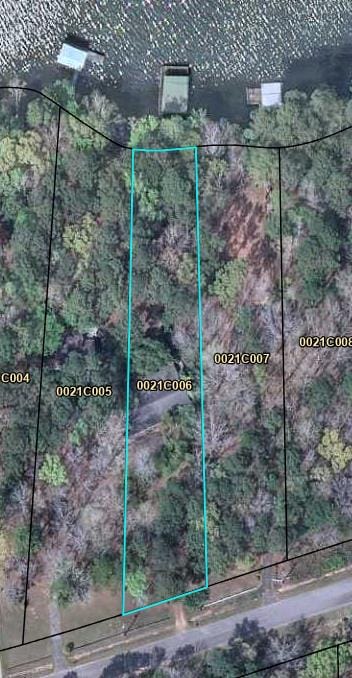 407 Lakeshore Dr, Bainbridge, GA 39819 - map location