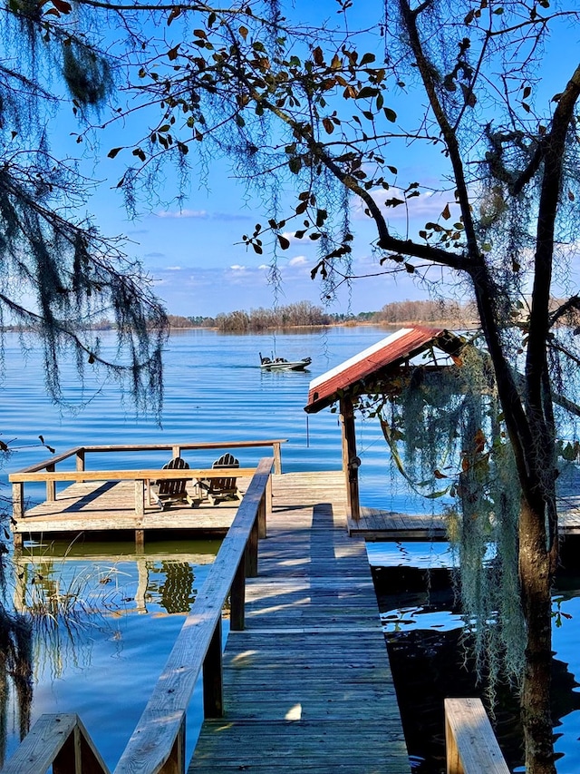 view of dock featuring a water view