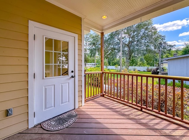 115 Lakeside Ln, Bainbridge, GA 39819 - wooden terrace with a porch and view of scattered trees