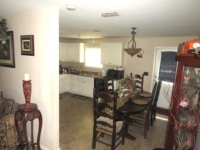1001 Bluffton Dr, Bainbridge, GA 39817 - view of dining space