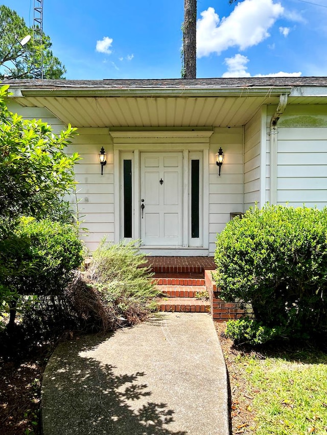 view of entrance to property