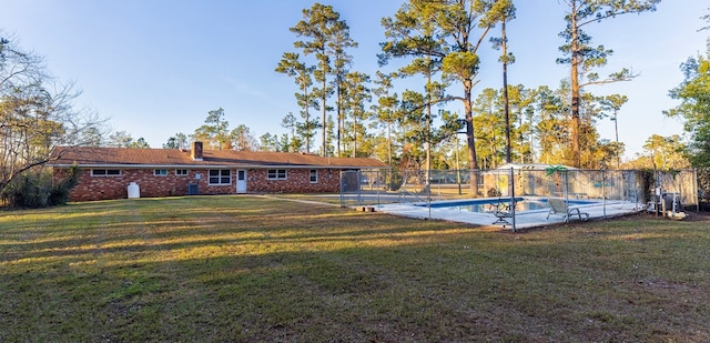 exterior space featuring a lawn