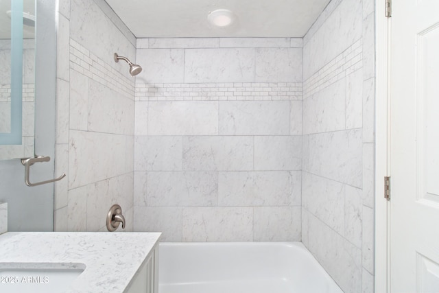 7132 N 63rd Dr, Glendale, AZ 85301 - bathroom with vanity and shower / bathtub combination